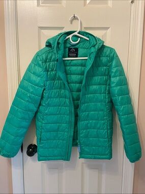 Primary®️ Puffer Jacket - Color: Green Bean